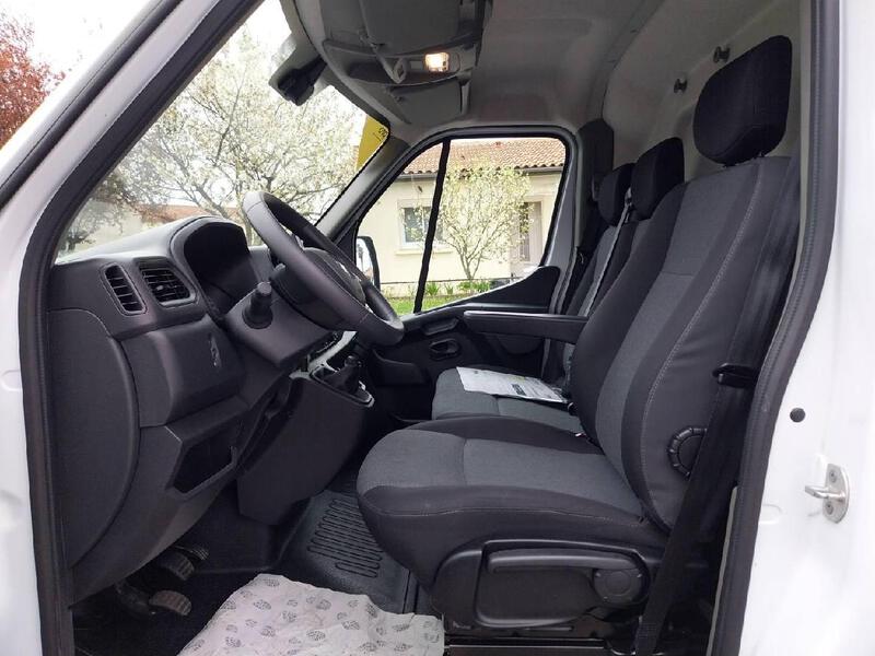 Renault Master III