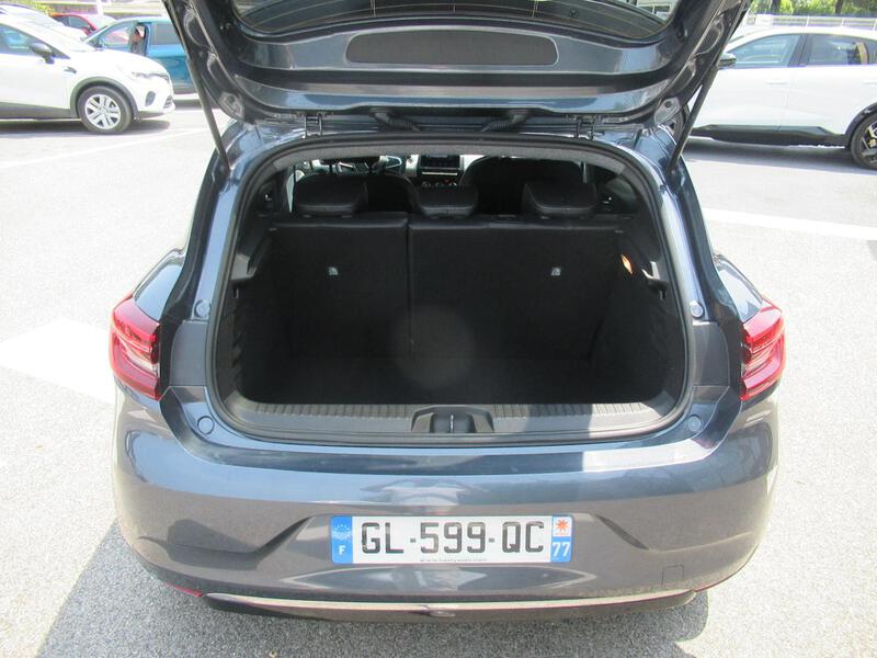 Renault Clio V