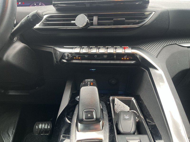 Fahrzeugabbildung 5008 7-Sitzer; LED Bild 20 von 28