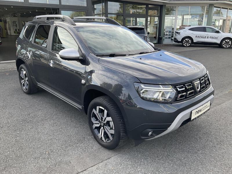 Fahrzeugabbildung Duster *Allrad*Navi* Bild 1 von 24
