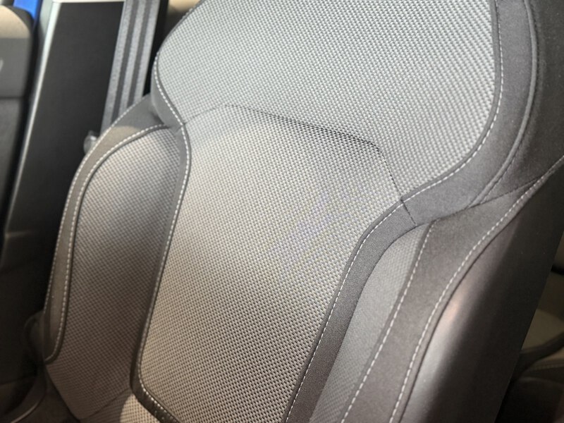 Fahrzeugabbildung Megane Grandtour Equilibre BLUE dCi 115 Bild 31 von 50
