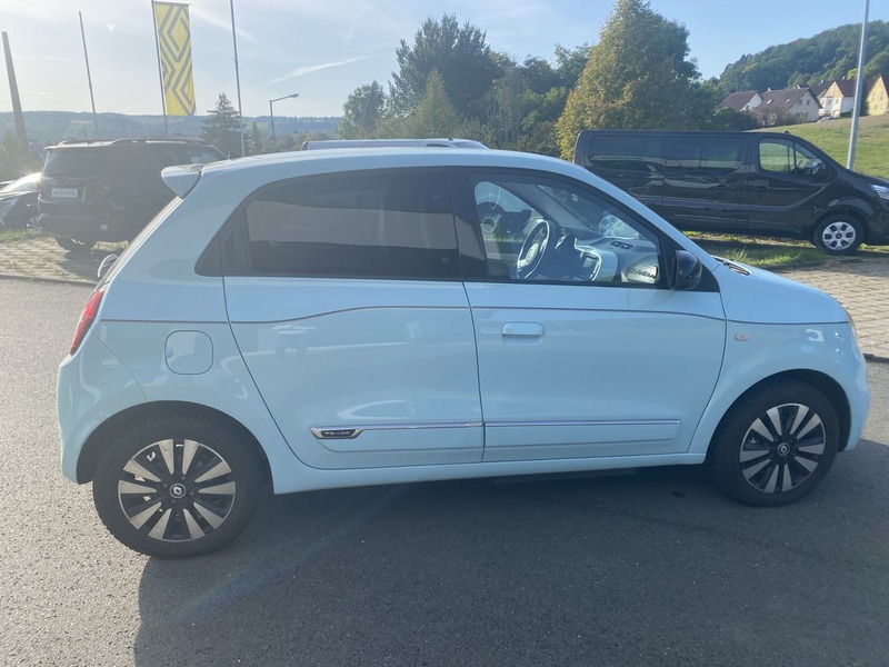 Fahrzeugabbildung Twingo 100% electric Bild 8 von 16