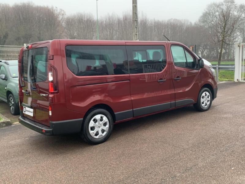 Renault Trafic Combi