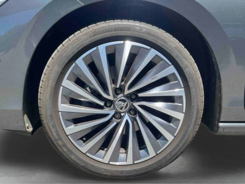 Skoda Superb IV