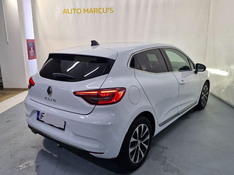 RENAULT Clio 2023 — imagine 44