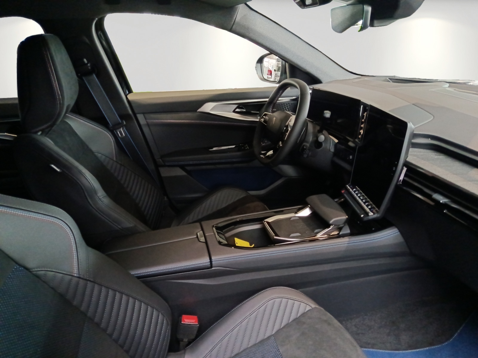 Renault Rafale – Bild 15