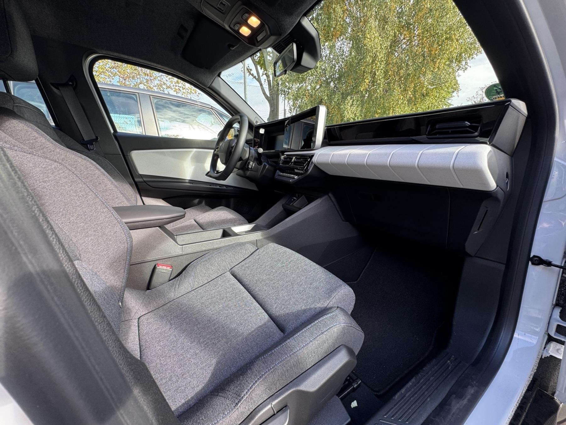 Renault R 4 – Bild 8