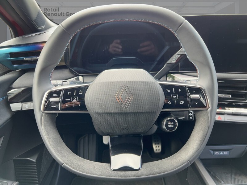 Fahrzeugabbildung Clio PDC BT Bild 11 von 23