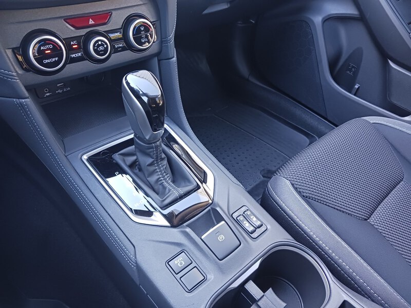 Fahrzeugabbildung Impreza Exclusive 1.6 CVT Start&Stop *AUTOMATIK* Bild 28 von 30