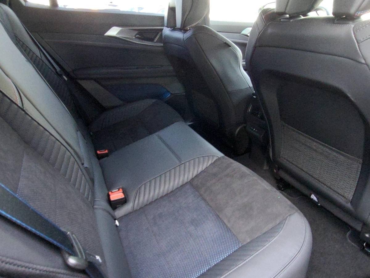 Renault Rafale – Bild 12