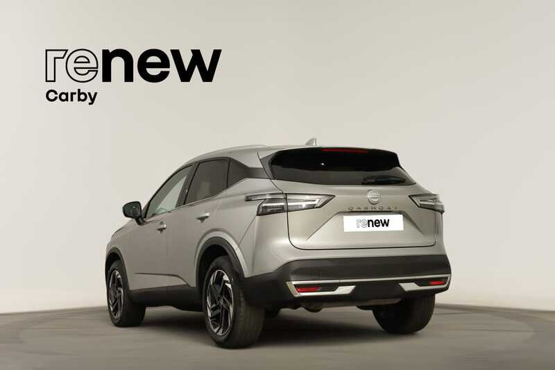 NISSAN Qashqai Qashqai 1.3 DIG-T N-Connecta LED Xtronic — photo 4