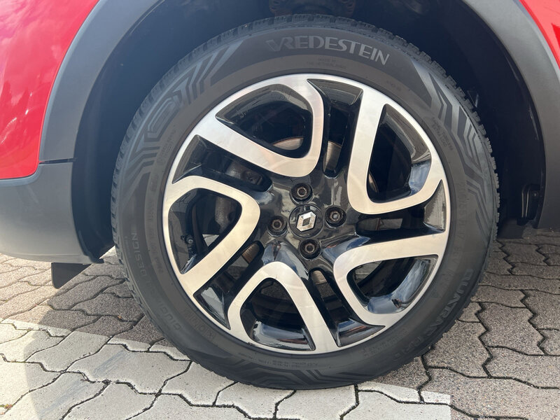 Fahrzeugabbildung Captur dCi 110 1.5 Bild 12 von 12