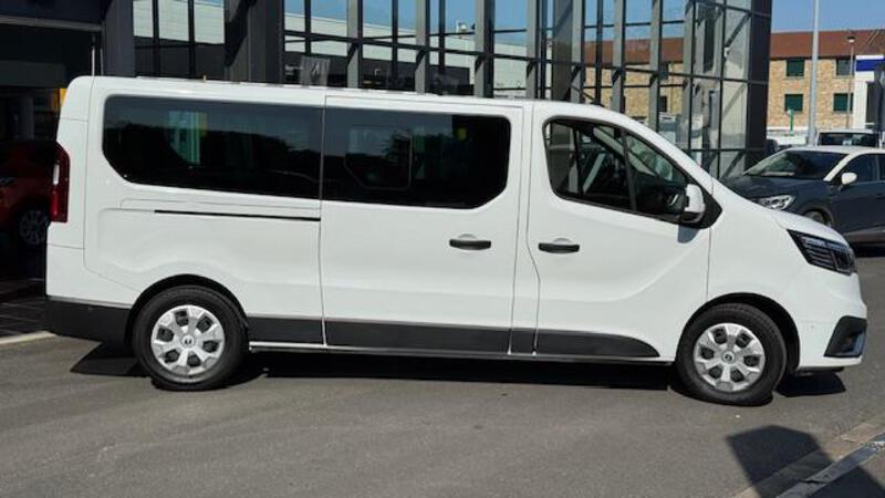 Renault Trafic Combi