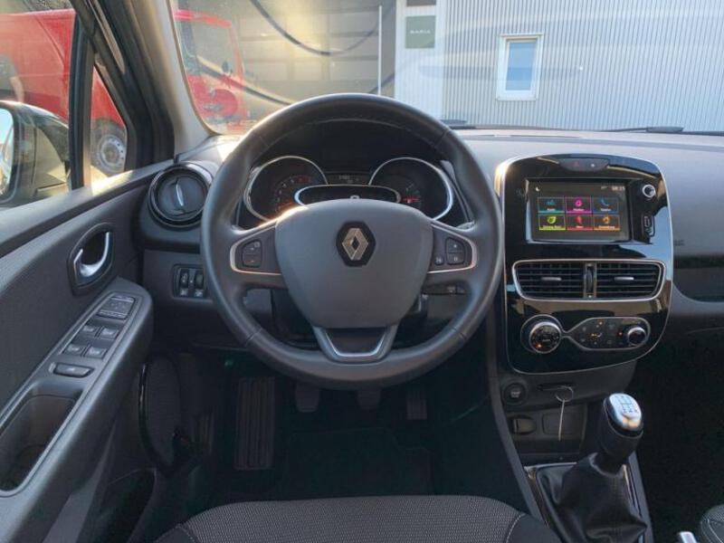 Fahrzeugabbildung Clio Collection TCe 90 Bild 15 von 15