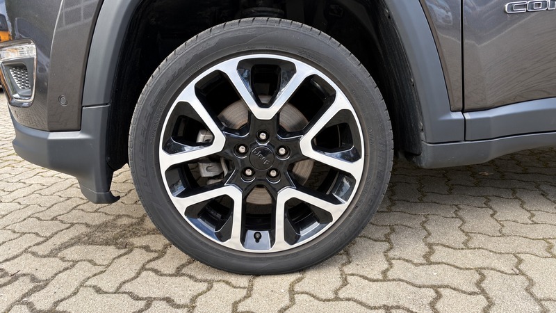 Fahrzeugabbildung Compass MultAir 170PS 4x4 Bild 9 von 19