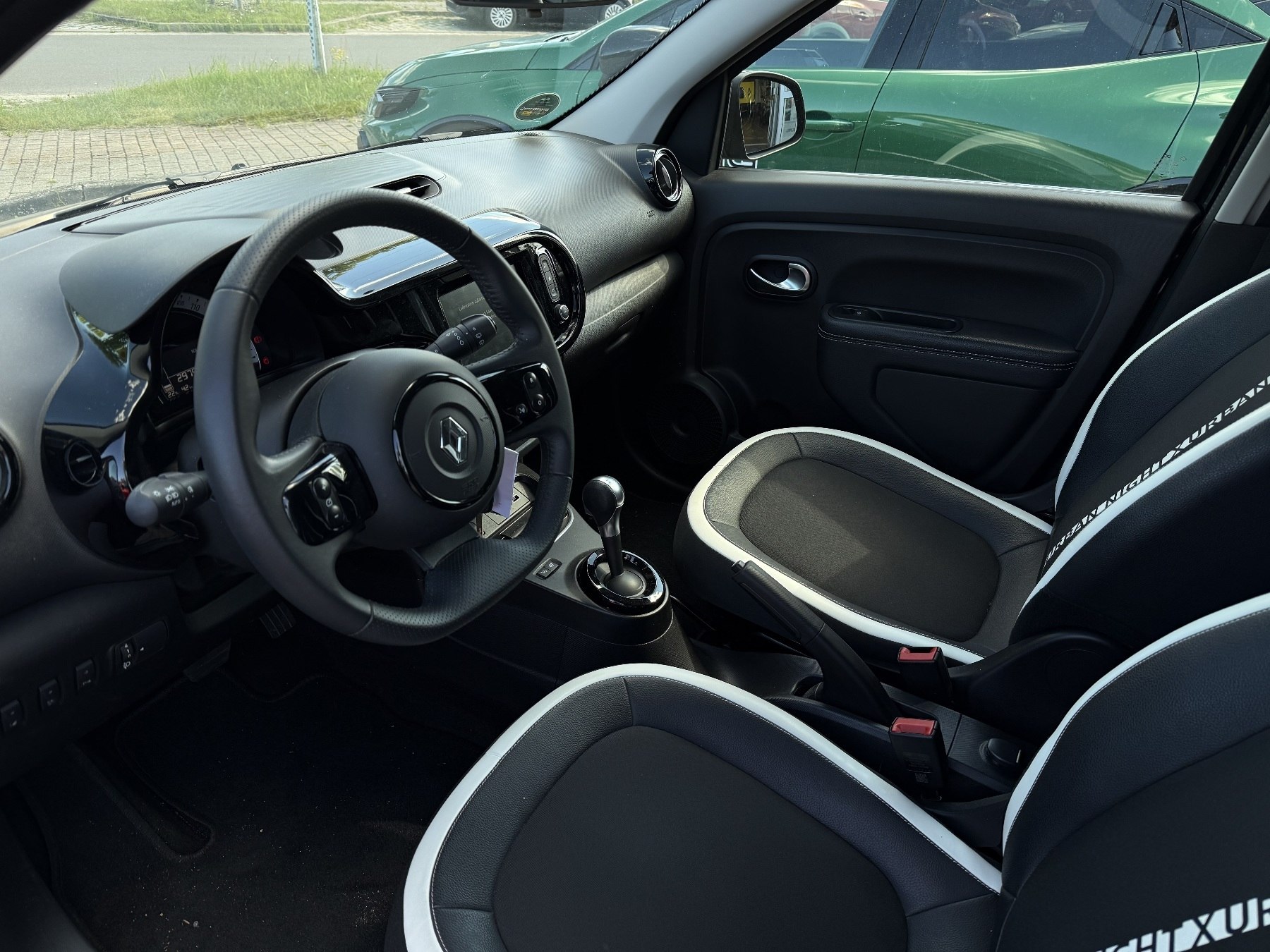 Renault Twingo – Bild 13