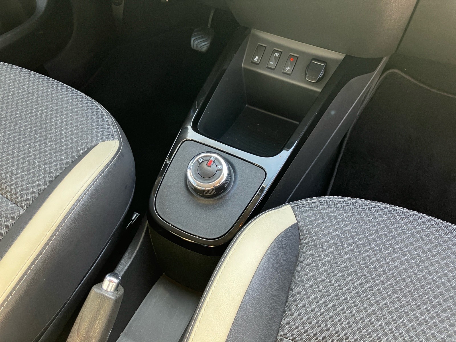 Dacia Spring – Bild 17