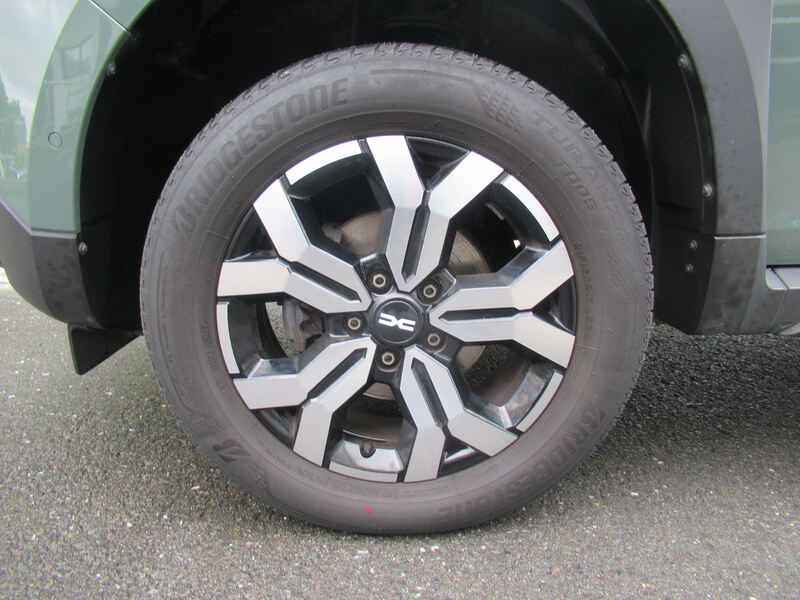 Fahrzeugabbildung Duster ABS Fahrerairbag SERVO Bild 28 von 30