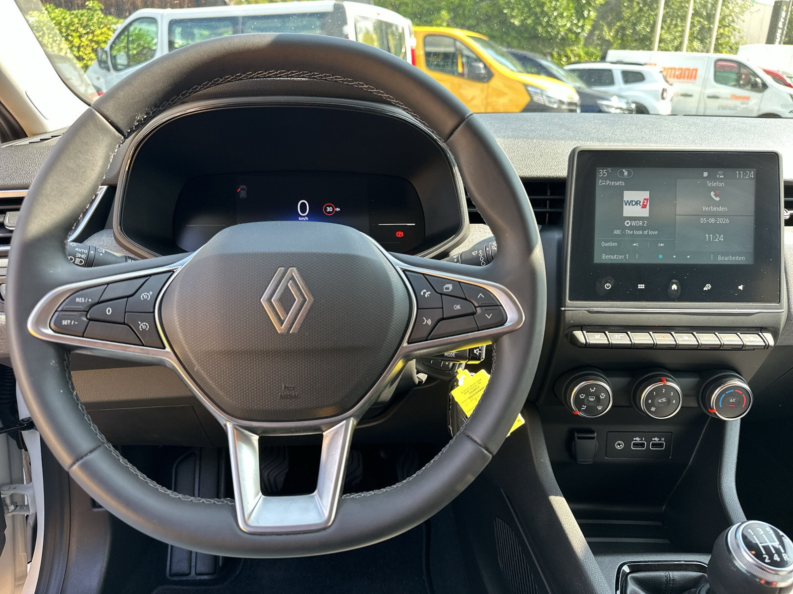 Renault Clio – Bild 14