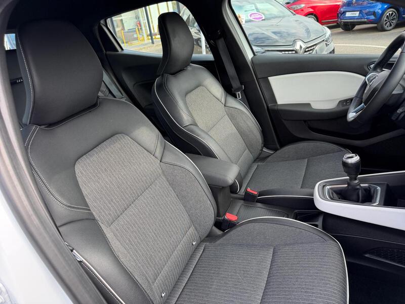 Renault Clio V
