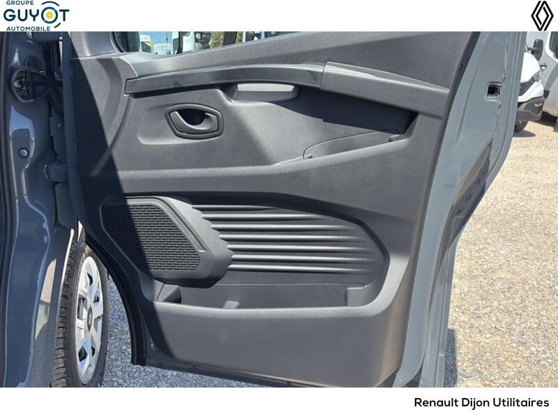 Renault Trafic Combi