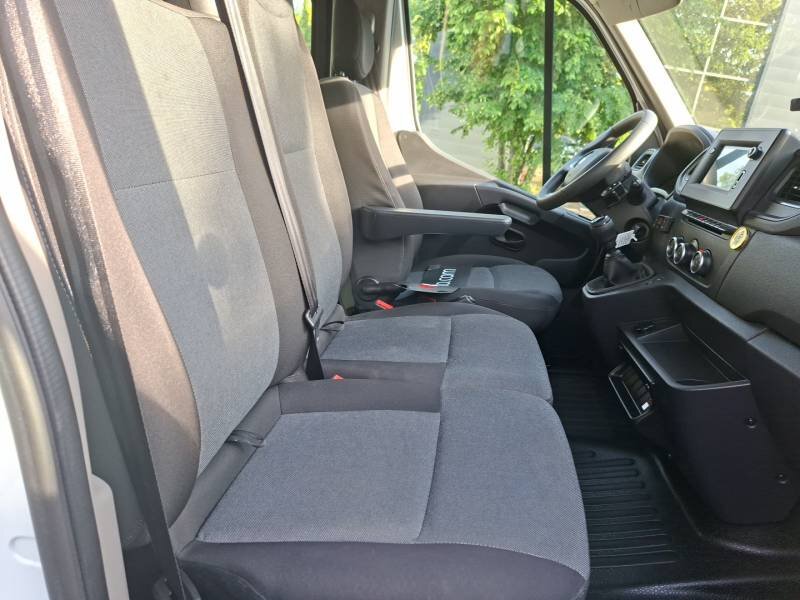 Renault Master III