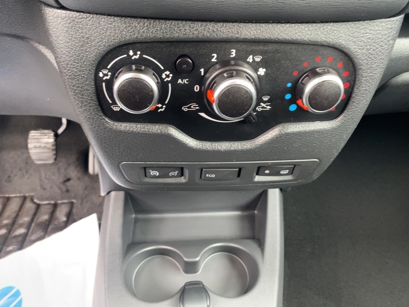 Fahrzeugabbildung Lodgy Comfort TCe 100 GPF 5-Sitzer Bild 15 von 20