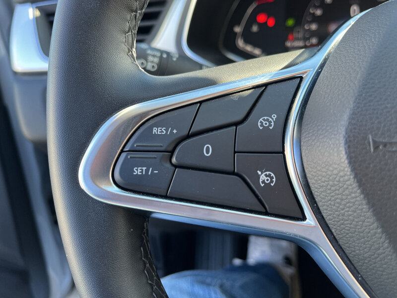 Fahrzeugabbildung Captur RF-Kamera, LED Bild 25 von 25