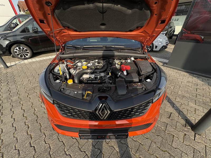 Fahrzeugabbildung Clio V 1.0 TCe 90 Techno Bild 16 von 18