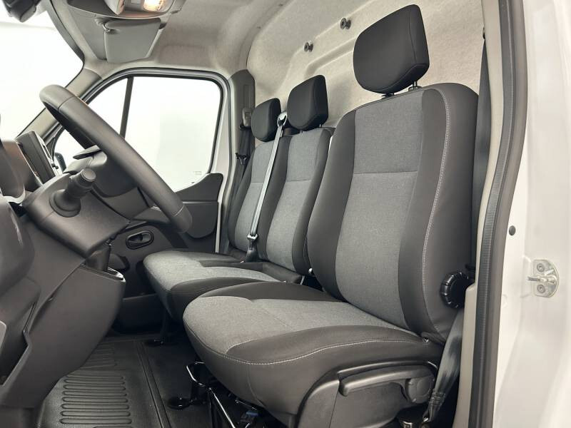 Renault Master III