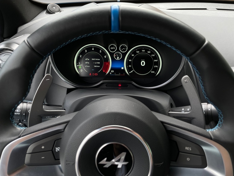 Alpine A110