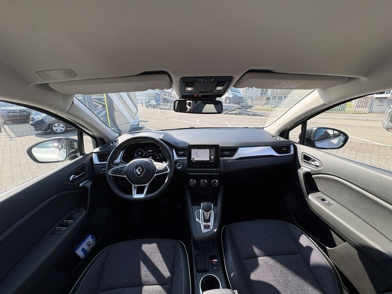 Fahrzeugabbildung Captur II 1.3 TCe 140 Intens GPF Bild 14 von 18