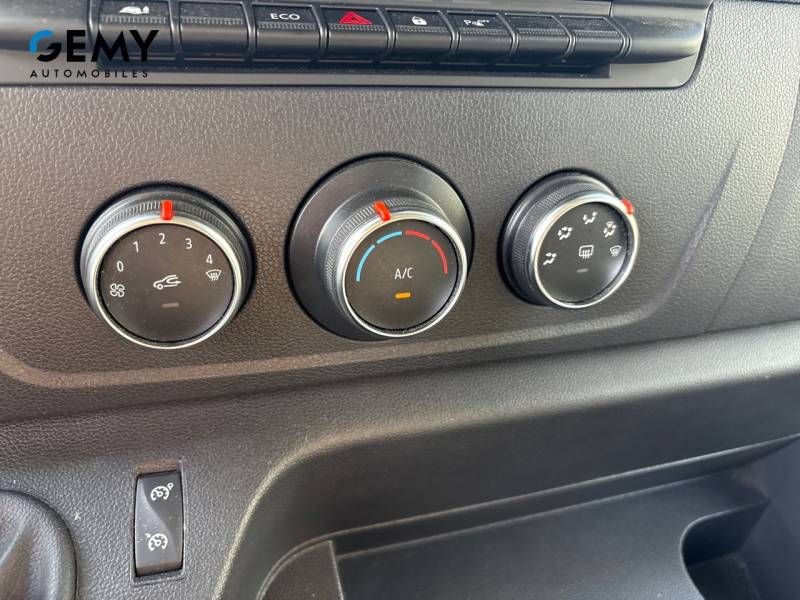 Renault Master III