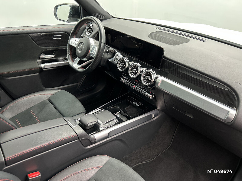 Mercedes GLB