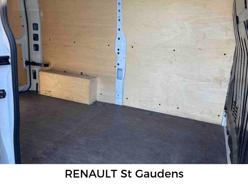 Renault Master III