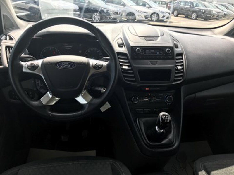 Ford Tourneo