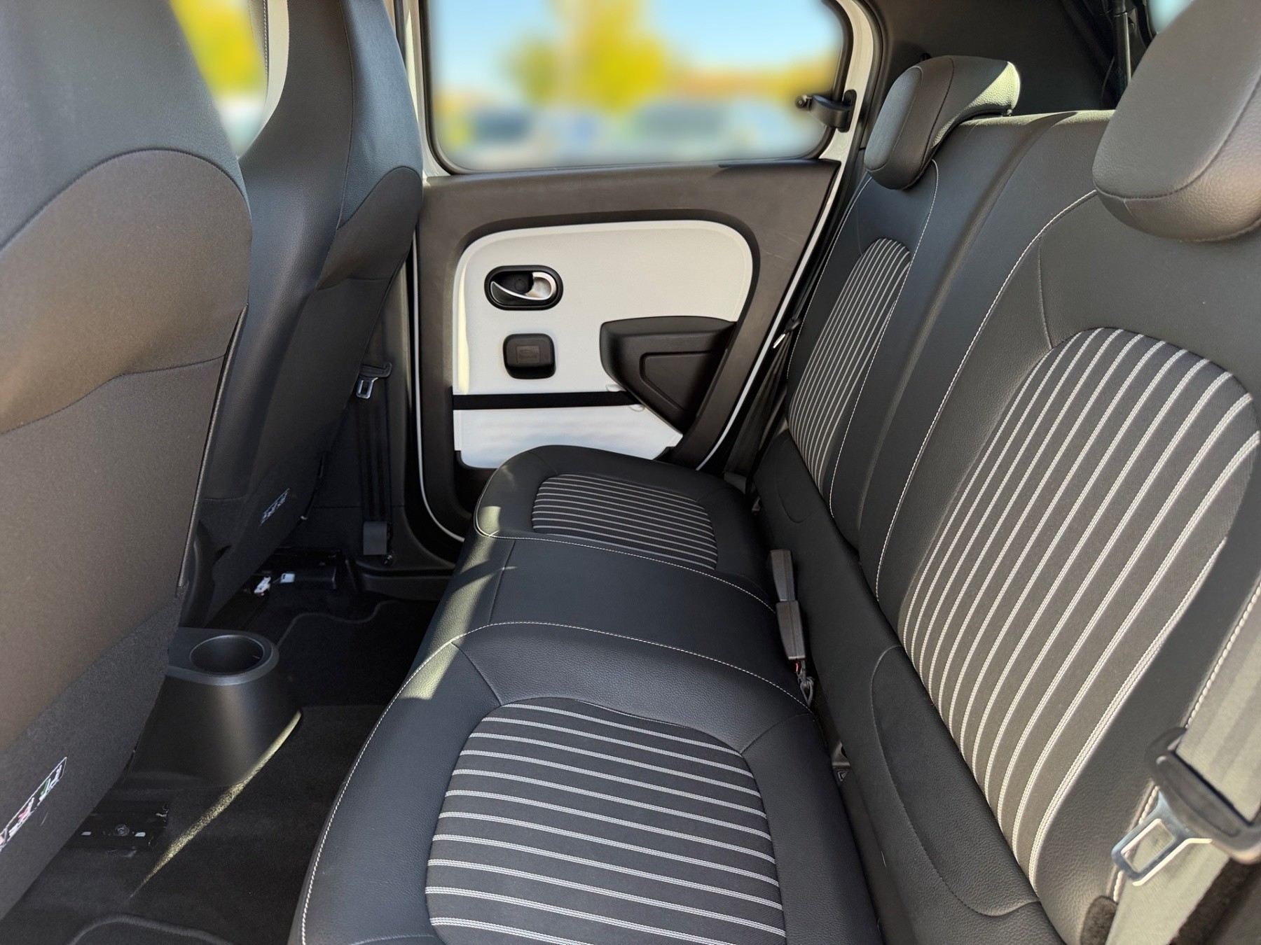 Renault Twingo E-TECH – Bild 11
