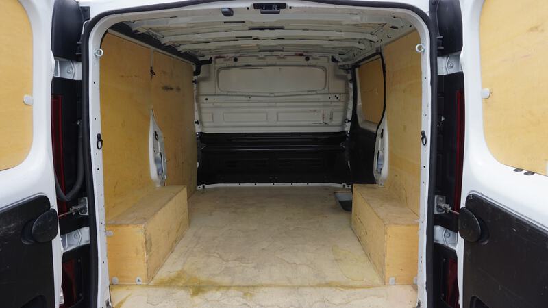Renault Trafic Furgón