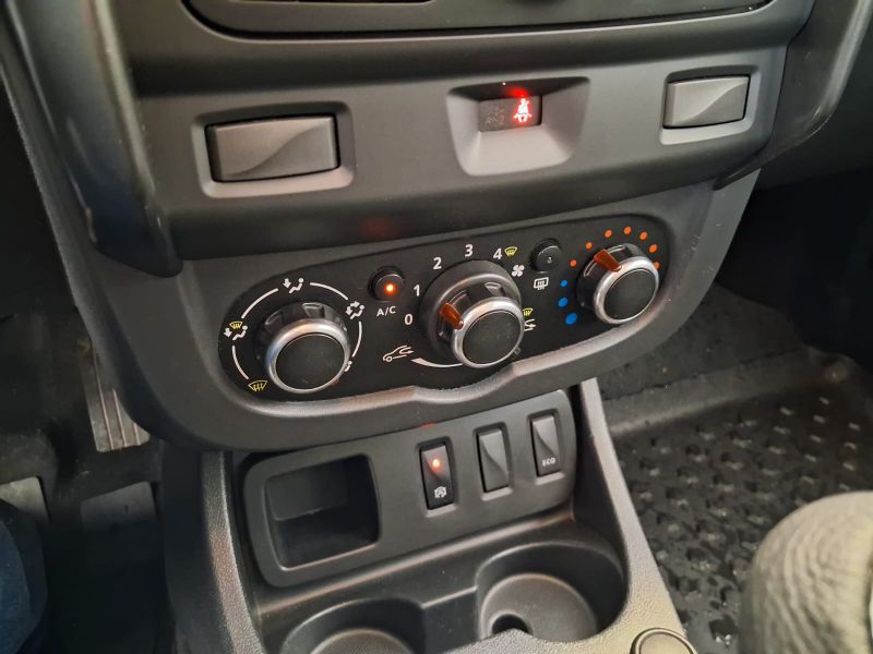 DACIA Duster 2016 — imagine 30