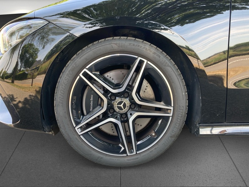 Mercedes-Benz CLA 200 Shooting Brake
