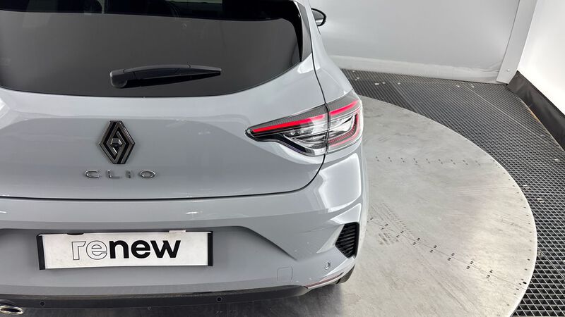 Renault Clio V