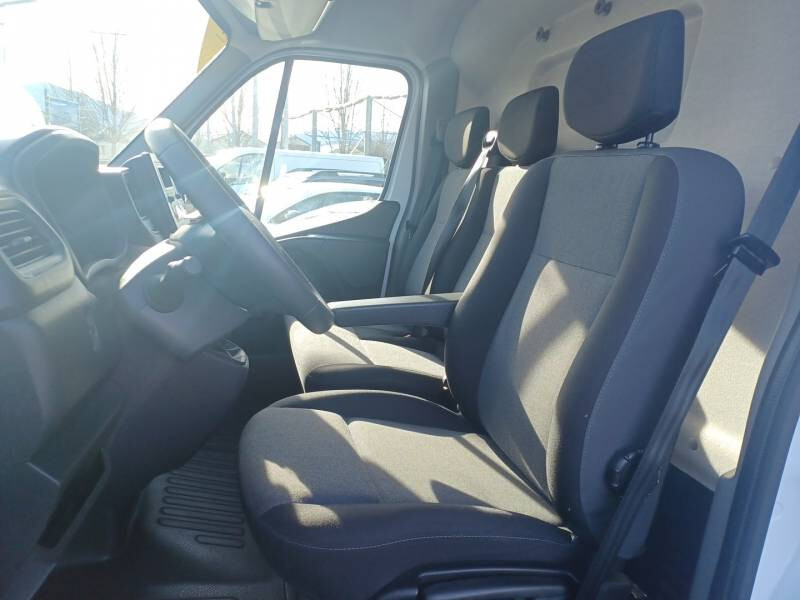 Renault Master III
