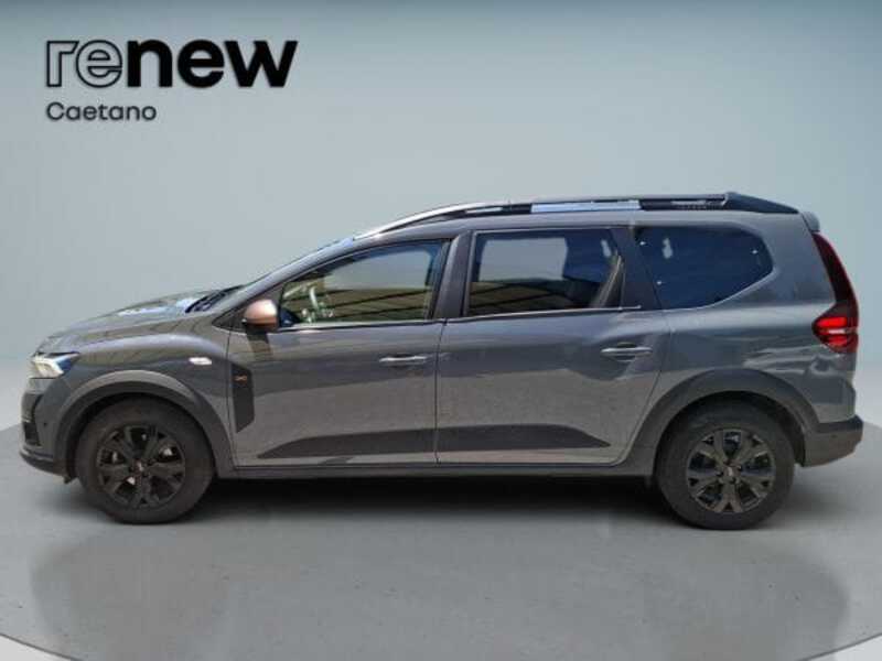 DACIA Jogger TCe 110 FAP Extreme 7 lugares — photo 5