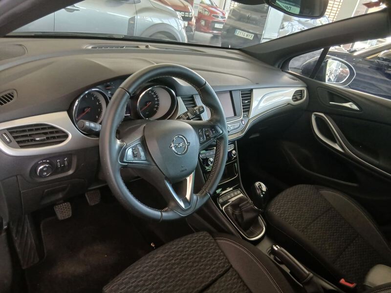 Opel Astra Sport Tourer
