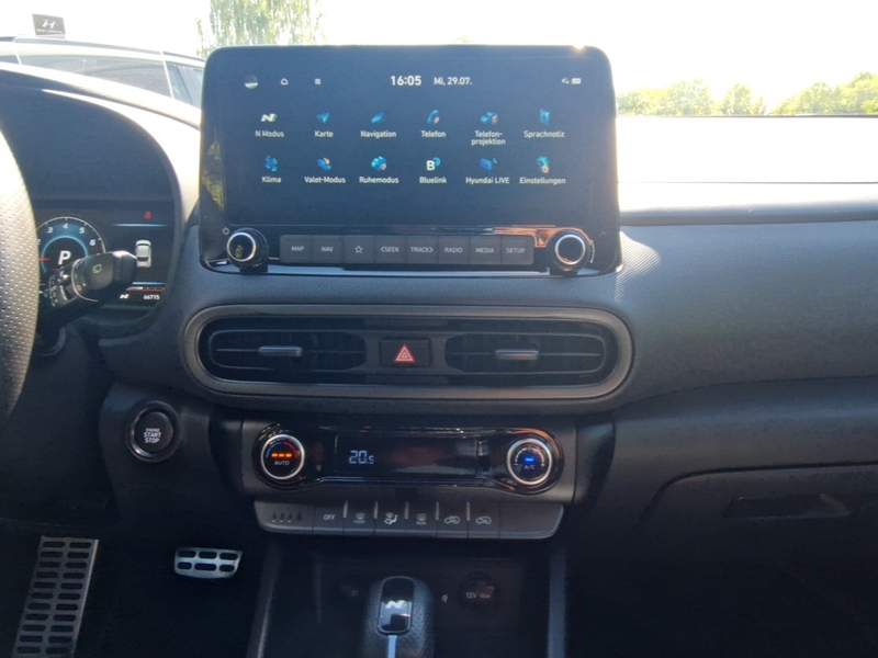 Fahrzeugabbildung KONA Automatik Bild 10 von 16
