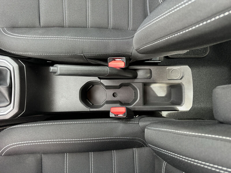 Fahrzeugabbildung Sandero Scheckheft Bild 14 von 14