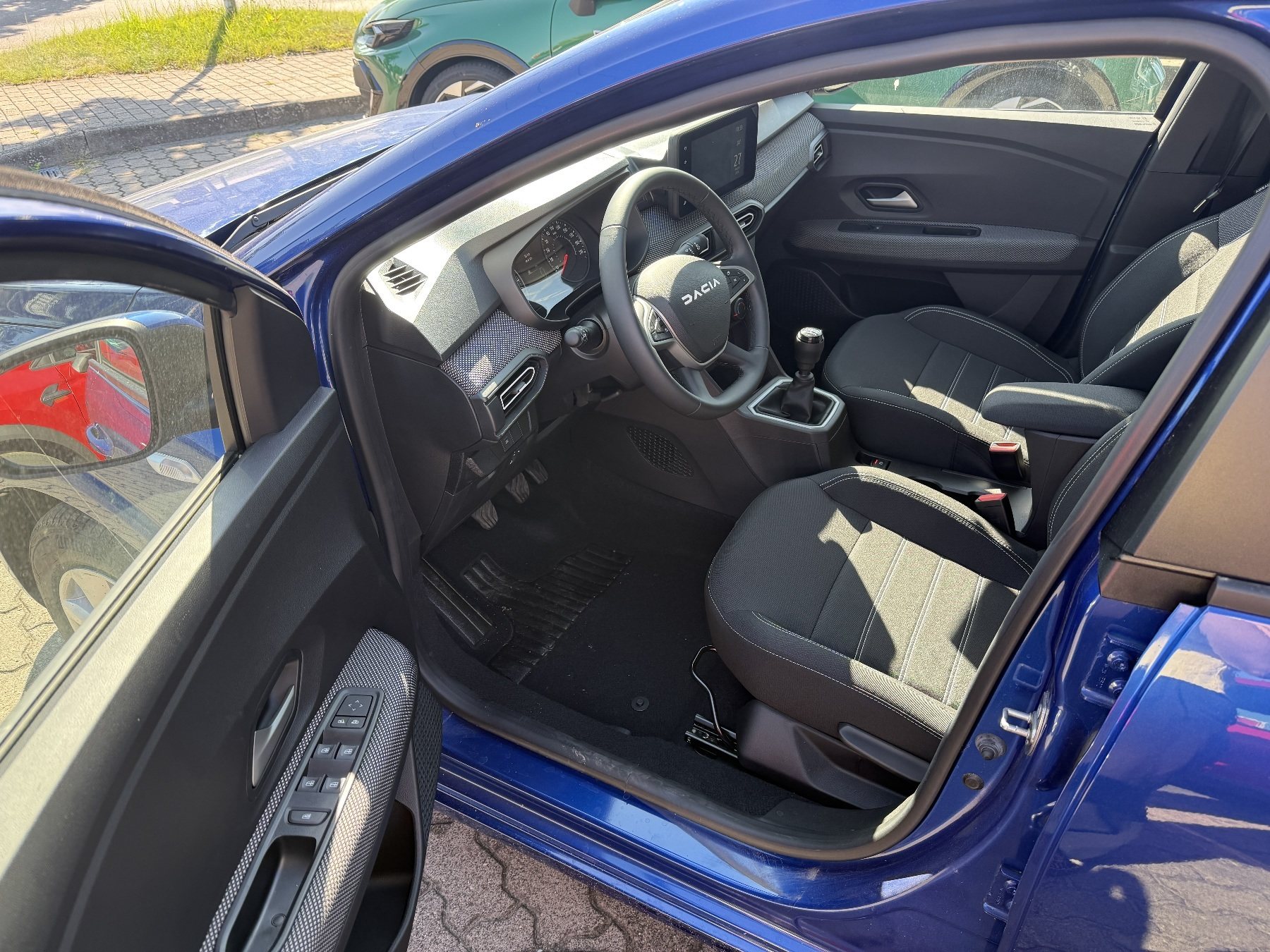 Dacia Sandero – Bild 13