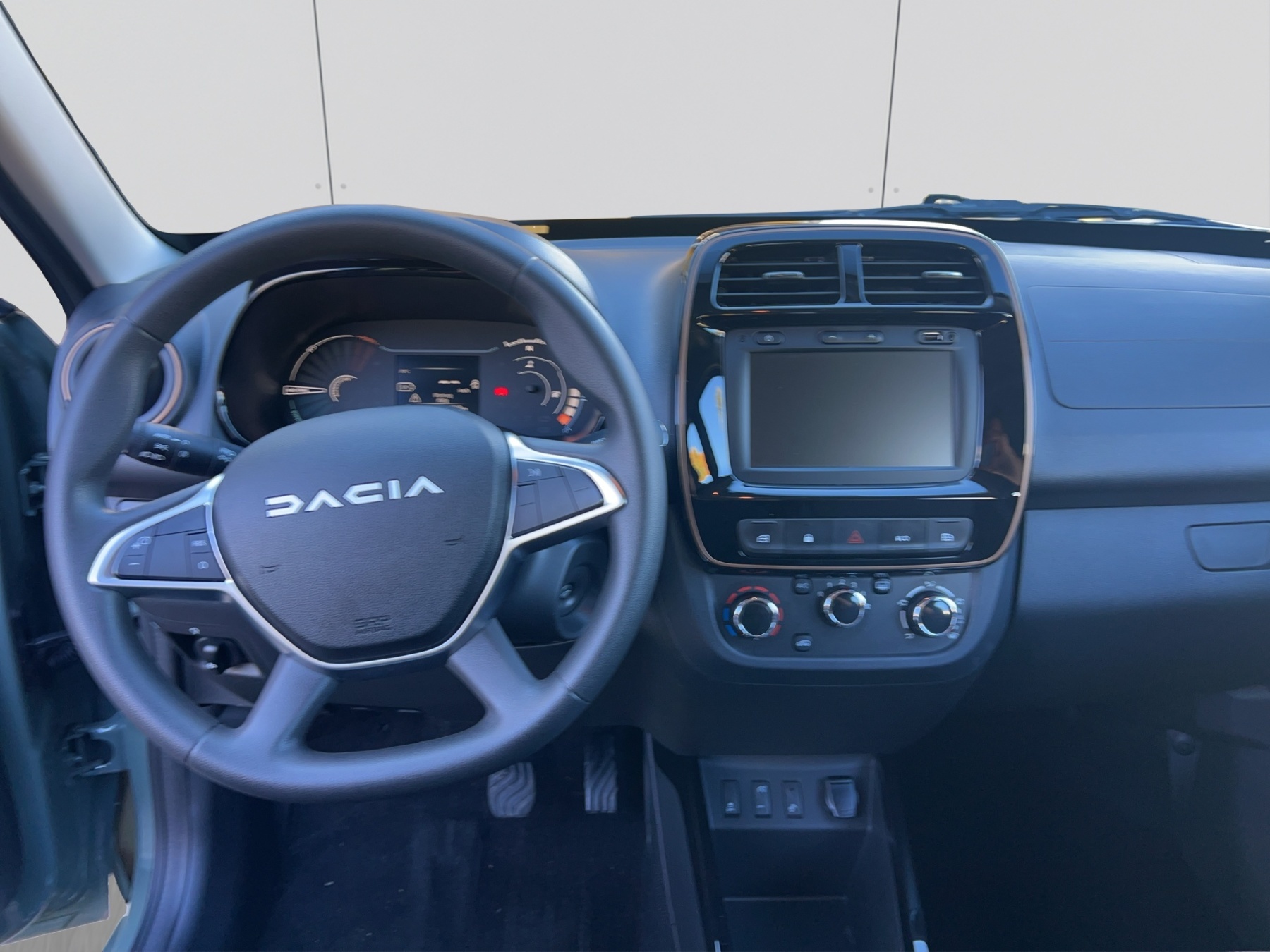 Dacia Spring – Bild 10