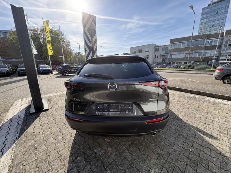 Fahrzeugabbildung CX-30 2.0 SKYACTIV-G M Hybrid 150 Homura 2WD Bild 5 von 18