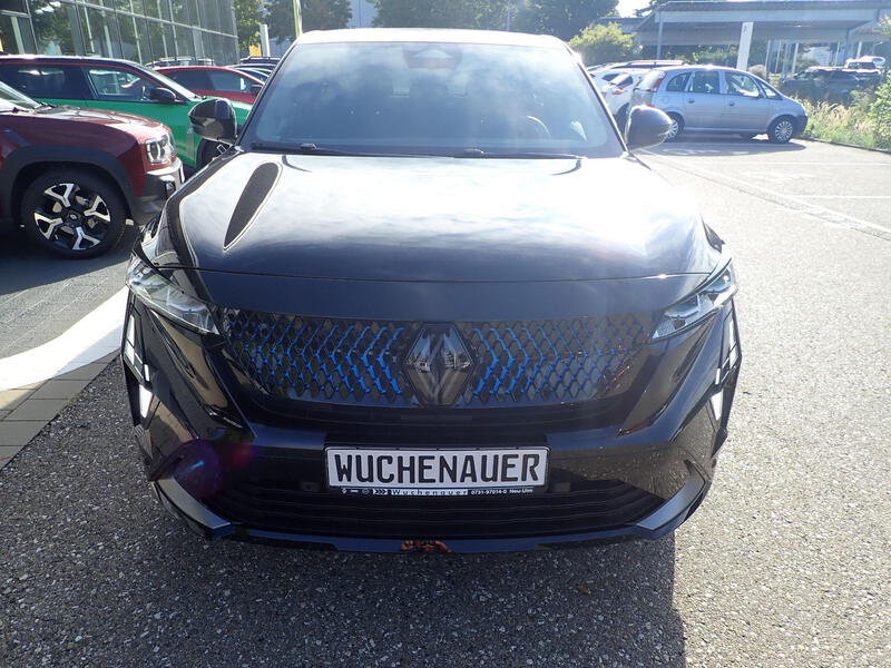 Fahrzeugabbildung Rafale Esprit Alpine 300 E-Tech PlugIn 4x4 Bild 2 von 18